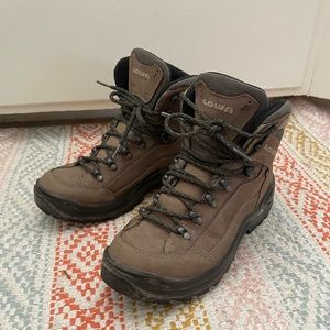 Lowa Renegade GTX Mid W’s - women’s size 8 wide